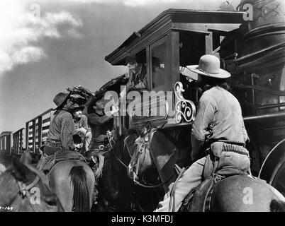 RED RIVER [USA 1948] Montgomery Clift [center] Datum: 1948 Stockfoto