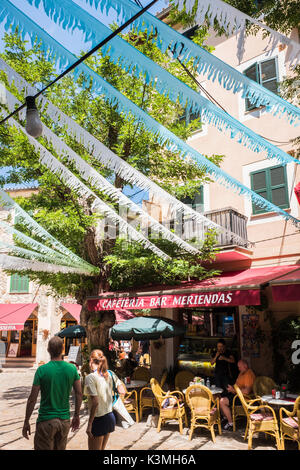 Valldemossa ist ein Dorf auf der Insel Mallorca, Balearen, Spanien. Stockfoto