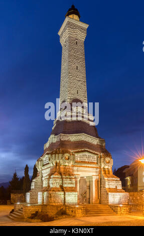 Der erste Weltkrieg-Denkmal in Besozzo, genannt Faro di Besozzo, Provinz Varese, Lombardei, Italien. Stockfoto