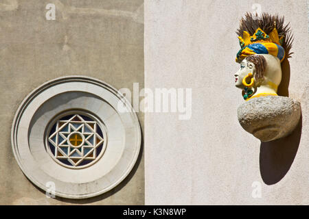 Das alte Dorf Castelmola, und die typische Keramik, Sizilien, Italien, Europa Stockfoto