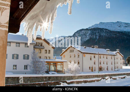 Europa, Schweiz, Engadin. Winter gefrorene Landschaft von La Punt, Schweizer Alpen Stockfoto