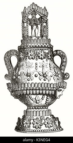 Alte Abbildung: ein reich verziertes Steingut Vase aus Valencia (Spanien) gehalten in Sevres Manufacturing France. Von unbekannter Autor auf Magasin Pittoresque Paris 1839 veröffentlicht. Stockfoto