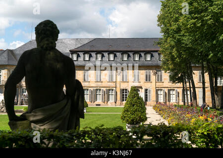 Hofgarten im Neuen Schloss Bayreuth, Oberfranken, Bayern, Deutschland | Hofgarten Hofgarten, Neues Schloss Neues Schloss, Bayreuth, Obere Fra Stockfoto