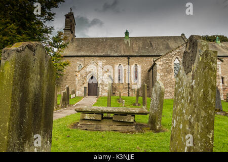 Im 12. Jahrhundert Pfarrkirche St. Giles, Bowes, County Durham, UK Stockfoto