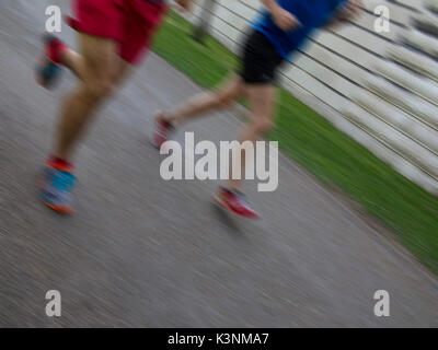 Zwei Läufern Beine training Stockfoto