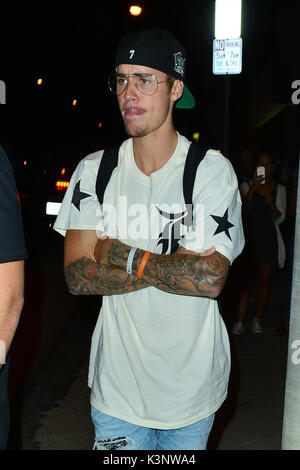 Justin Bieber nach einem Maxfield store Aussehen in West Hollyood Mit: Justin Bieber Wo: West Hollywood, California, United States Wann: 04 Aug 2017 Quelle: WENN.com Stockfoto