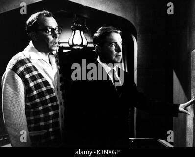 Die RIVIERA TOUCH [BR 1966] Eric Morecambe, ERNIE WISE Datum: 1966 Stockfoto