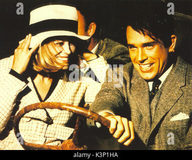 BONNIE UND CLYDE [USA 1967] Faye Dunaway als Bonnie Parker, Warren Beatty als Clyde Barrow Datum: 1967 Stockfoto