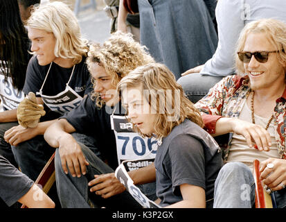 LORDS OF DOGTOWN [USA 2005] [L - R] Emile Hirsch, VICTOR RASUK, Michael Angarano, Heath Ledger Datum: 2005 Stockfoto