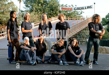 LORDS OF DOGTOWN [USA 2005] [L - R] [sitzt?], Stephanie Gliedmaßen, Emile Hirsch, Michael Angarano, VICTOR RASUK [stehend, vorne rechts] Datum: 2005 Stockfoto