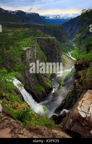 Voringfossen Wasserfall und wilden Canyon, Eidfjord, Hordaland, Norwegen Stockfoto