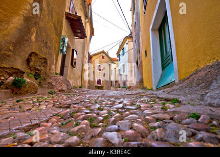 Alte Adria Crikvenica Stone Street, Insel Krk, Kvarner Bucht Archipel von Kroatien Stockfoto