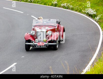 Eastbourne, East Sussex, UK. 3 Sep, 2017 mg und Sprite Autobesitzer nehmen Teil an der South Downs. Dieser nicht wettbewerbsfähiger Antrieb startet von Hill Bury in der Nähe von Arundel. Die Route der malerischen Südküste von Sussex einschließlich der schönen Beachy Head Klippen folgt, vor der Ankunft im beliebten Badeort Eastbourne, East Sussex. Credit: Alan Fraser Stockfoto