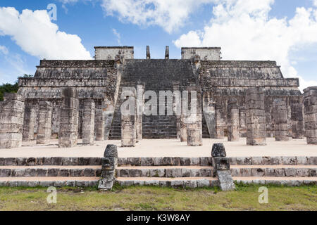 Tempel der Tausend Krieger, archäologischen Ausgrabungsstätten Chichen Itza, Yucatan, Mexiko. Stockfoto