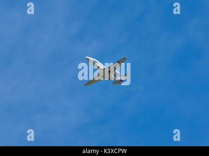 MONTREAL, KANADA - 28. AUGUST 2017: Unter den Flugzeugmodus, C-GPAW 2007 Cessna 560 XLS Stockfoto