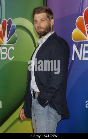 2017 Sommer TCA Tour' NBCUniversal Presse Tour" im Beverly Hilton Hotel in Beverly Hills, Kalifornien. Mit: Mike Vogel Wo: Beverly Hills, Kalifornien, USA, wenn: 03. August 2017 Credit: Nicky Nelson/WENN.com Stockfoto