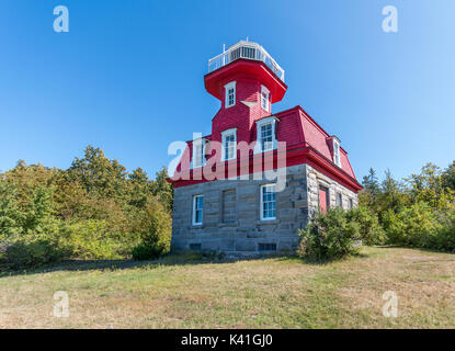 Die wiederhergestellten Bluff Point Lighthouse auf Vaclour Insel Stockfoto