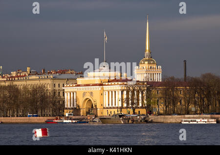 Admiralität Gebäude in Sankt Petersburg, Russland Stockfoto