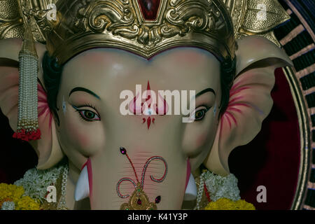 Das Bild der Nahaufnahme von ganpati oder Elefant unter der Leitung Herrn in Khetwadi, Mumbai, Indien Stockfoto