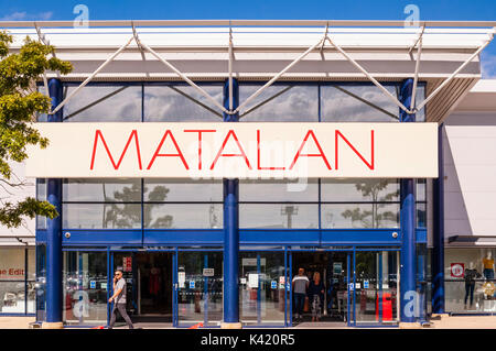 Die matalan Shop Shop in der Nähe des Riverside in Norwich, Norfolk, England, Großbritannien, Großbritannien Stockfoto