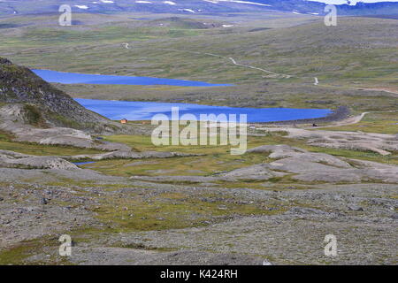 Guolasjavri-See in der Nähe des Gipfels von Halti, dem höchsten Punkt Finnlands mit einer Höhe von 1,324 m (4,344 ft) Stockfoto