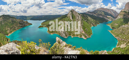 Panorama der Canelles Reservoir in La Noguera, der Provinz Lleida, Katalonien, Spanien Stockfoto