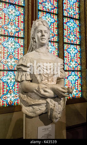 Statue von Elisabeth Königin von Ungarn Kaiserin von Österreich in St. Matthias Kirche, Burgviertel, Buda, Budapest, die Hauptstadt Ungarns, Mitteleuropa Stockfoto