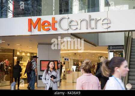 Metcenter shopping center store Mall in Sydney City Center enthält Food Court und der Boutique Stores, Sydney, Australien Stockfoto