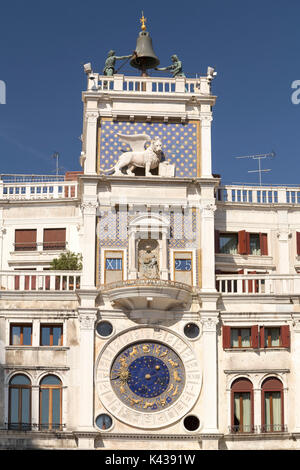Italien, Venedig, die Astrologische Uhr in St. Mark's Square. Stockfoto
