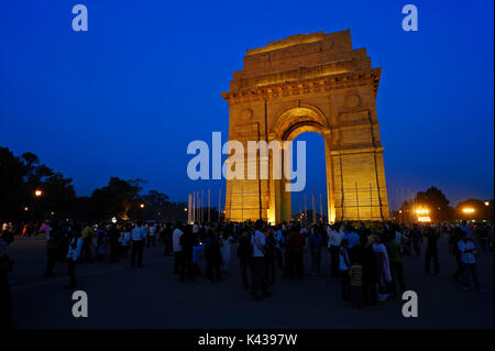 War Memorial India Gate am Abend, New Delhi, Indien | Kriegsdenkmal India Gate am Abend, Neu-Delhi, Indien Stockfoto