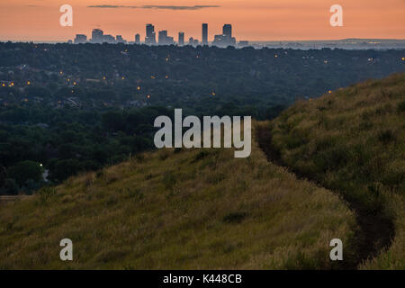 Von Lakewood, Colorado, entlang einer Spur in Bear Creek Lake Park. Stockfoto