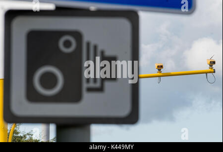 Bild: Durchschnittlicher Speedcamer, Old Dalkeith Road Stockfoto