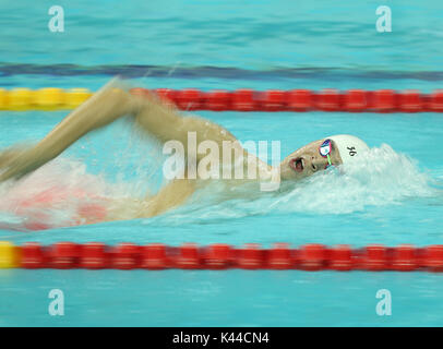 Tianjin. 4. Sep 2017. Sun Yang von Zhejiang konkurriert bei den Männern 800 m Freistil schwimmen Endrunde am 13 chinesischen Nationalen Spiele in North China Tianjin Gemeinde, Sept. 4, 2017. Sun Yang behauptete den Titel mit 7 Minuten und 46,80 Sekunden. Credit: Ding Ting/Xinhua/Alamy leben Nachrichten Stockfoto