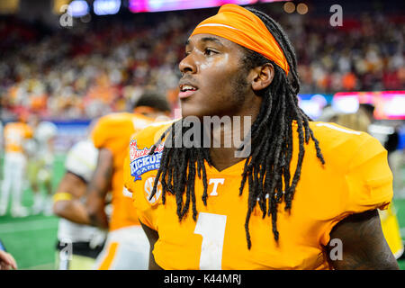 Tennessee wide receiver Marquez Callaway (1) Nach der NCAA Küken-fil-ein Kickoff College Football Spiel zwischen Tennessee und Georgia Tech am Montag, den 4. September 2017 bei Mercedes Benz Stadion in Atlanta, GA. Jakob Kupferman/CSM Stockfoto