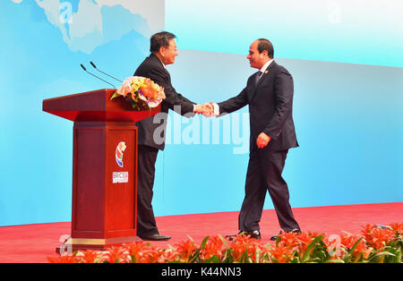 Xiamen, Fujian, China. 4. Sep 2017. Der ägyptische Präsident Abdel-Fattah al-Sisi besucht die BRICS-Business Forum in Xiamen, im Südosten der chinesischen Provinz Fujian, Sept. 4, 2017 Quelle: Der ägyptische Präsident Büro/APA-Images/ZUMA Draht/Alamy leben Nachrichten Stockfoto