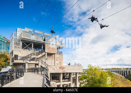 Kanada, Ontario, Niagara Falls, Niagara Falls zipline Stockfoto