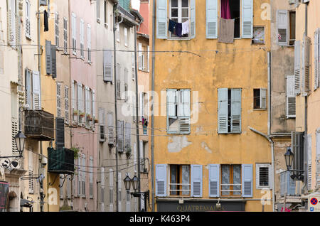 Alte Bürgerhäuser, Grasse, Frankreich Stockfoto