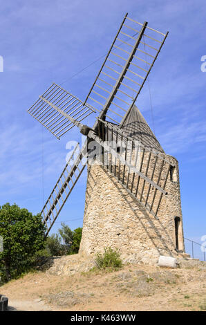 Windmühle, Grimaud, Frankreich Stockfoto