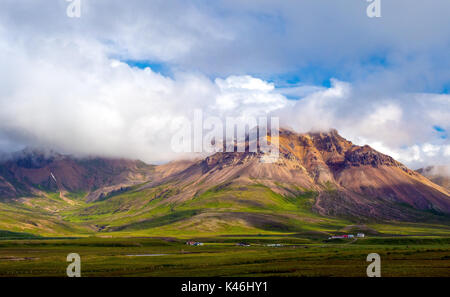 Island, Borgafjordur Berge. Island Rundreise im Sommer 2017 Stockfoto