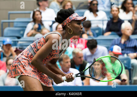 Venus Williams (USA) konkurrieren auf dem 2017 US Open Tennis Championships Stockfoto