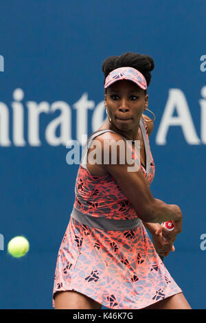 Venus Williams (USA) konkurrieren auf dem 2017 US Open Tennis Championships Stockfoto