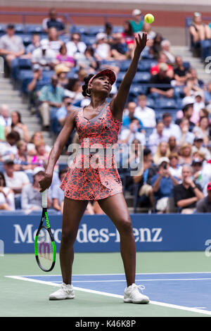 Venus Williams (USA) konkurrieren auf dem 2017 US Open Tennis Championships Stockfoto