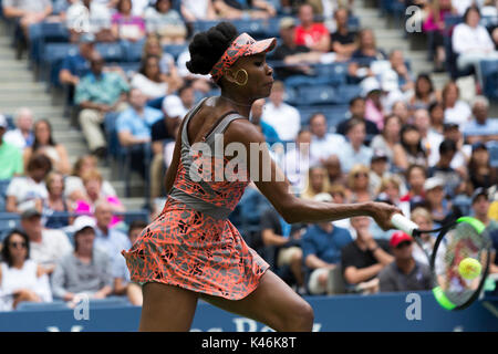 Venus Williams (USA) konkurrieren auf dem 2017 US Open Tennis Championships Stockfoto