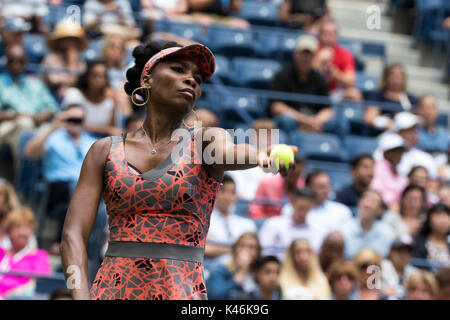 Venus Williams (USA) konkurrieren auf dem 2017 US Open Tennis Championships Stockfoto