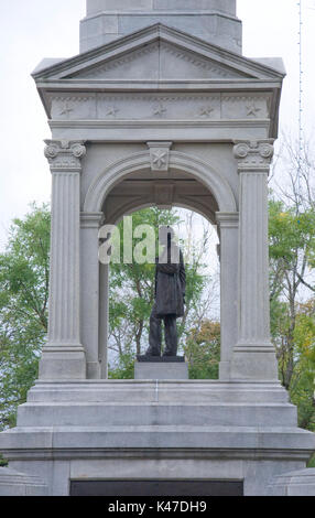 Abraham Lincoln Statue auf den Bürgerkrieg Memorial in Cambridge, Harvard, Cambridge, Massachusetts, USA. Stockfoto