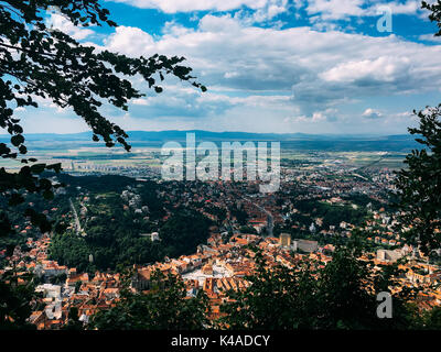 Antenne Drone Ansicht von Brasov Stadt in Rumänien Stockfoto