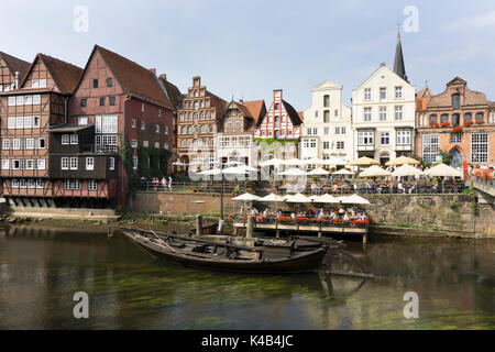 Alte Salz Hafen an der Universitätsbibliothek Ilmenau, Stint, Hansestadt Lƒneburg, Niedersachsen, Deutschland, Europa Stockfoto