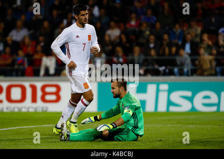 Vaduz, Liechtenstein. 5. Sep 2017. Alvaro Morata (7) Der spanische Spieler feiert die (0, 6) nach dem Ziel seiner Mannschaft, während das Qualifikationsspiel für die WM 2018, Runde 8, zwischen Liechtenstein vs Spanien im Rheinpark Stadion in Vaduz, Liechtenstein, 5. September 2017. Credit: Gtres Información más Comuniación auf Linie, S.L./Alamy leben Nachrichten Stockfoto