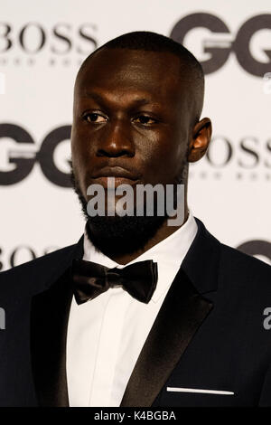 London, Großbritannien. 05 Sep, 2017. Stormzy bei GQ Männer des Jahres Awards 2017 am Dienstag, 5. September 2017 statt in der Tate Modern, London. Im Bild: Stormzy. Credit: Julie Edwards/Alamy leben Nachrichten Stockfoto