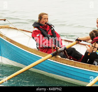 03, September, 2017. Meine Damen jährlichen Meisterschaften und unter 16 Jahren Kategorien der historischen Cornish traditionelle Pilot gig Boot Stockfoto